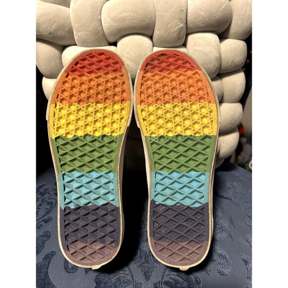 Vans Rainbow Pride White Canvas Skate Sneakers size 6/EU 37 - Picture 5 of 6